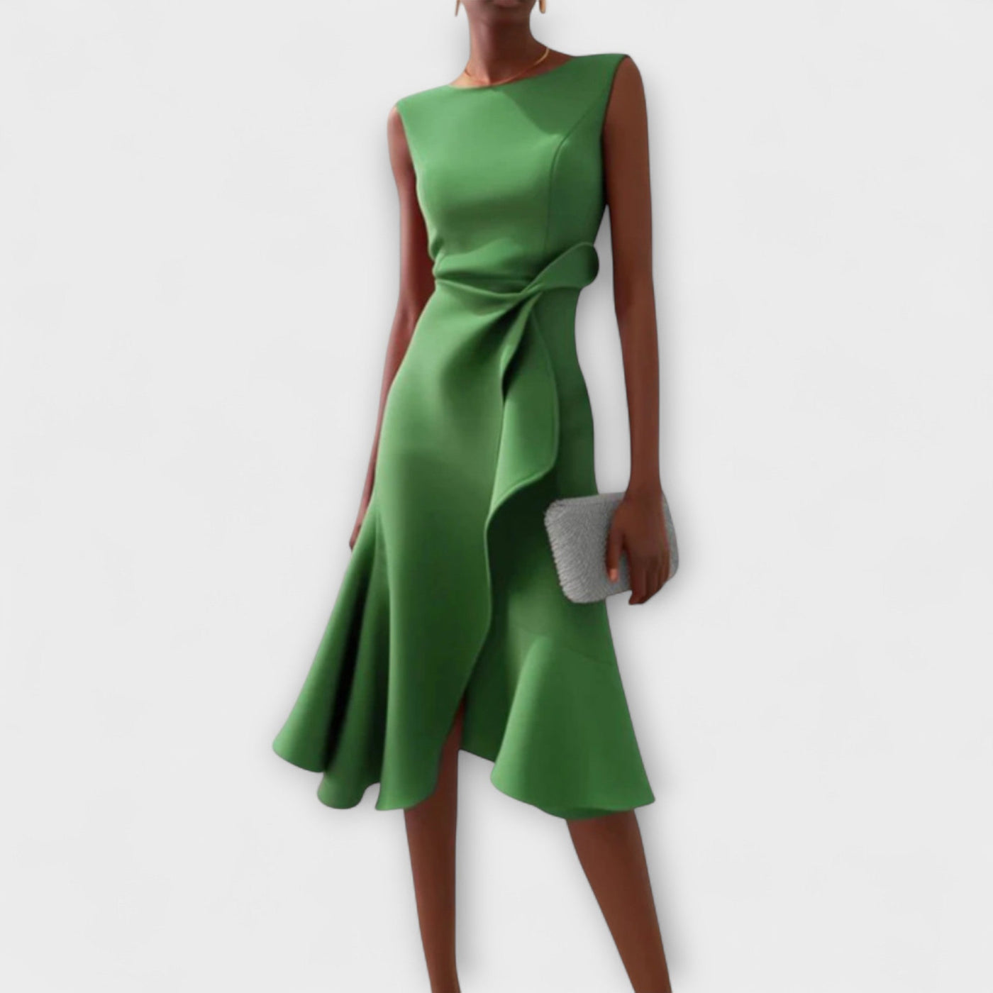 Asymmetrisches, drapiertes Midikleid