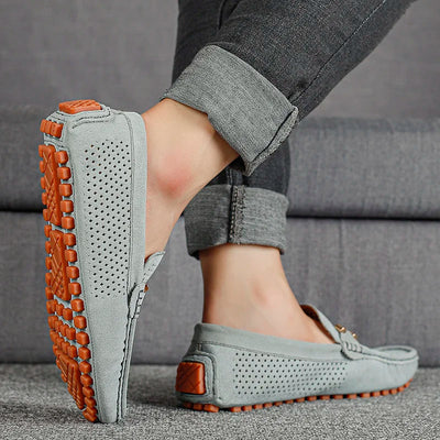 Schuhe aus atmungsaktivem Leder