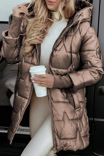 Eleganter Wintermantel mit Kapuze und Füllung