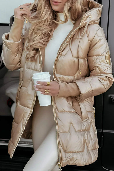 Eleganter Wintermantel mit Kapuze und Füllung