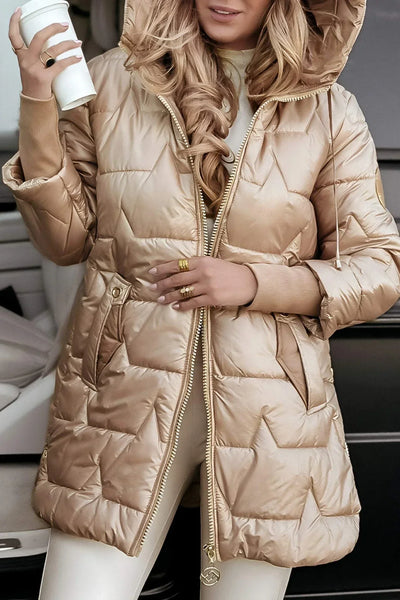 Eleganter Wintermantel mit Kapuze und Füllung